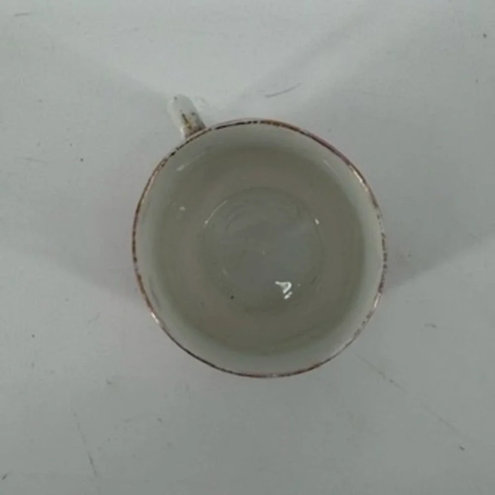 Unbranded vintage porcelain